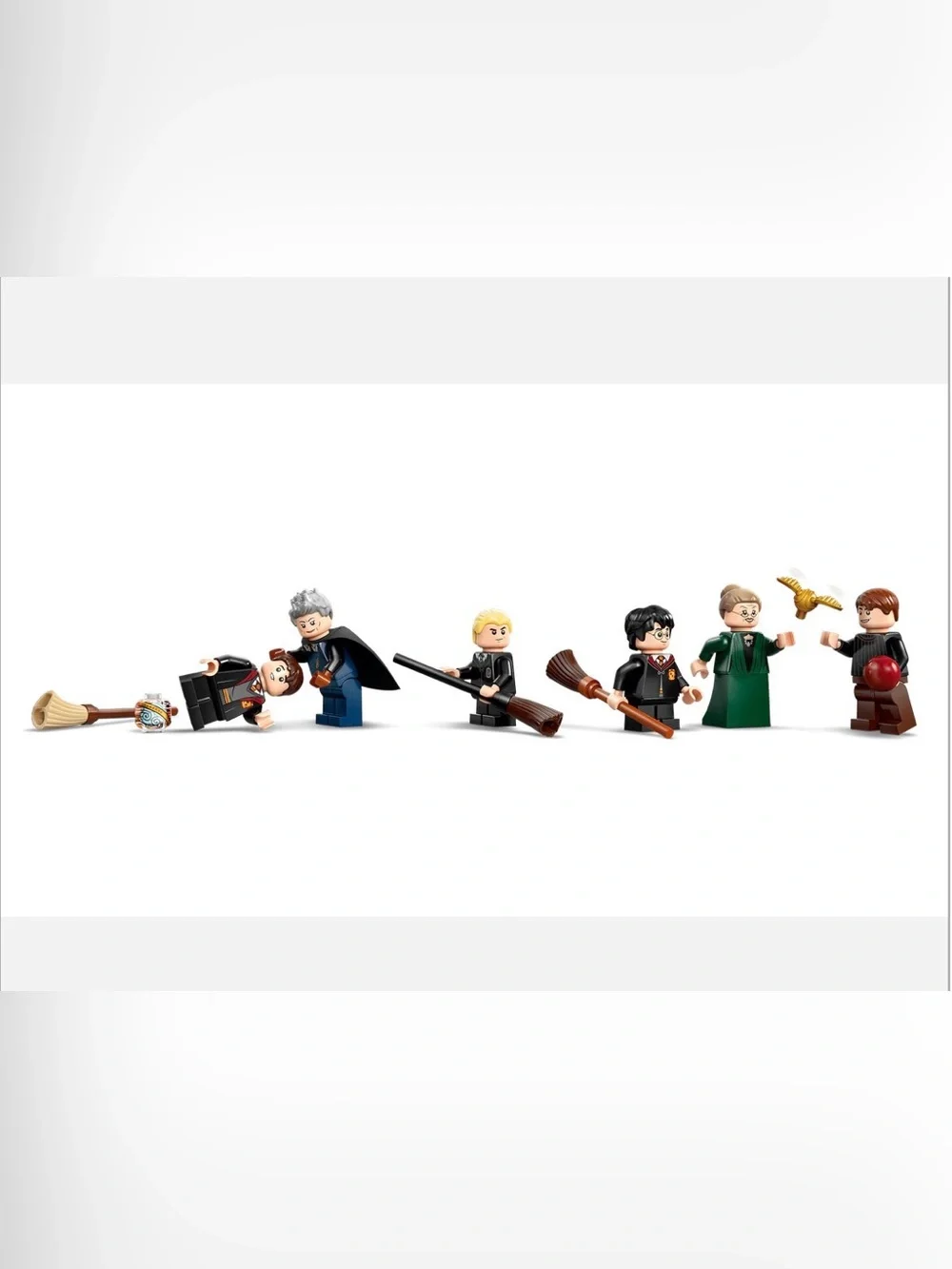 LEGO Harry Potter Hogwarts Castle: Flying Lessons
